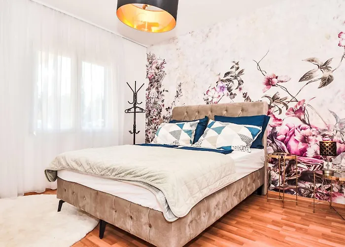 Maldini-1 By Interhome Sukošan