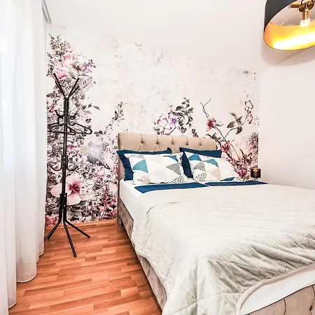 Maldini-1 By Interhome Appartement