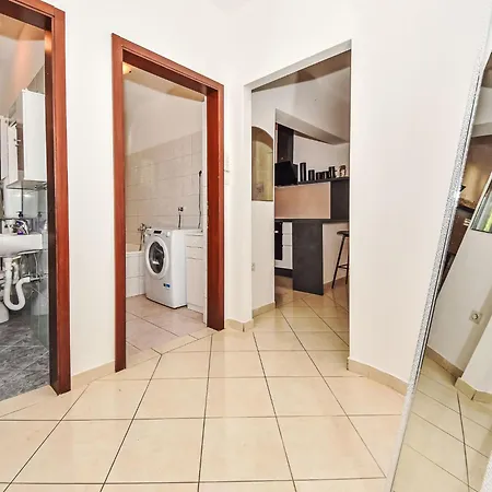 Appartement Maldini-1 By Interhome *