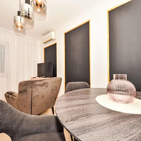 Maldini-1 By Interhome Apartment Sukosan