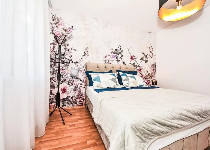 Maldini-1 By Interhome Apartament